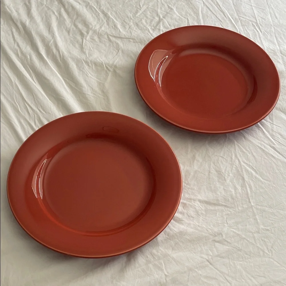 Classic Red Dinner Plates Set 11”